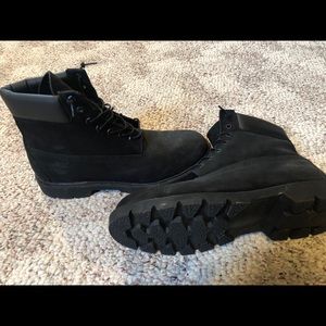 Men's black timberland boots size 12